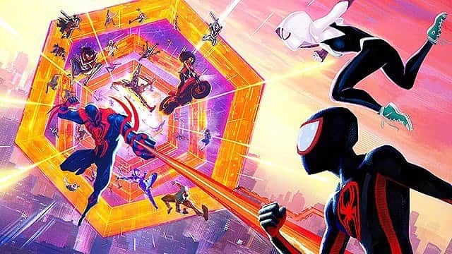 佐久間宣行のインスタグラム：「「スパイダーマン：アクロス・ザ・スパイダーバース」  素晴らしかったです。 個人的にめちゃくちゃ喰らってしまった。  全シーン全カット、徹底した表現。それが最後まで続く。ただの会話シーンも惚れ惚れしてしまう映像になっている。  ストーリーも何重に編み込まれている。そう決まっている、計算上は正しいことへの、想いと怒りと切なさが爆発する。登場人物たちの運命だけでなくて、エンタテインメント、そしてこの世界の諦念全てに立ち向かうような物語だ。 最後、本当に熱くなった。  次作を待つのも幸せのひとつだと思って生きていこう。」