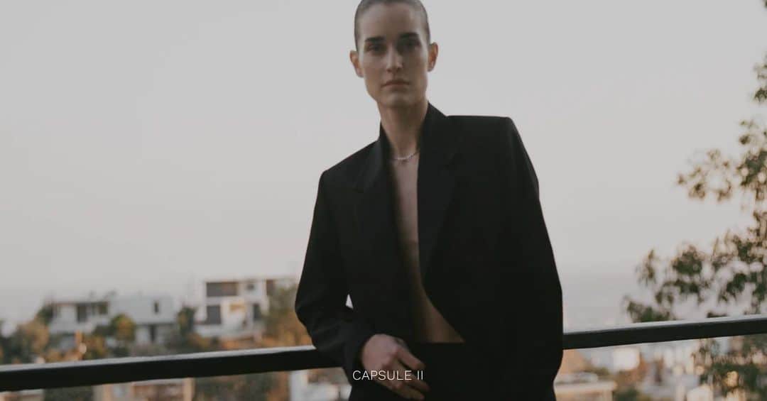 ケイト・ハリソンのインスタグラム：「New @dal_thelabel」