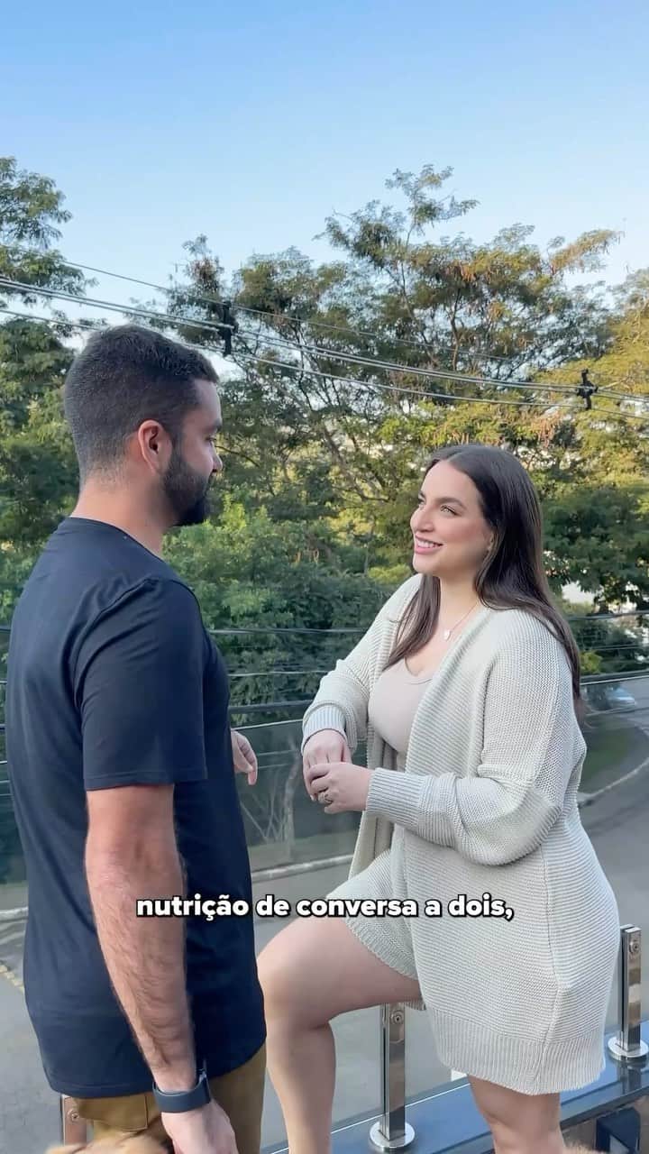 Bruna Unzuetaのインスタグラム：「Esse momento de nutrir nosso corpo é tão importante quanto todo o processo da gestação em si. E quando se trata de nutrição a @nestlematerna.brasil é a minha maior aliada, com uma nova linha de suplementos que nasce para acompanhar a mulher em todos os momentos da sua jornada Materna. Ambos os produtos, Ômega 3 e Multivitamínico com DHA, são suplementos nutricionais que contribuem com a saúde da mulher e do bebê, proporcionando nutrição e segurança em toda essa jornada incrível, desde o planejamento até o pós parto.  #publi」