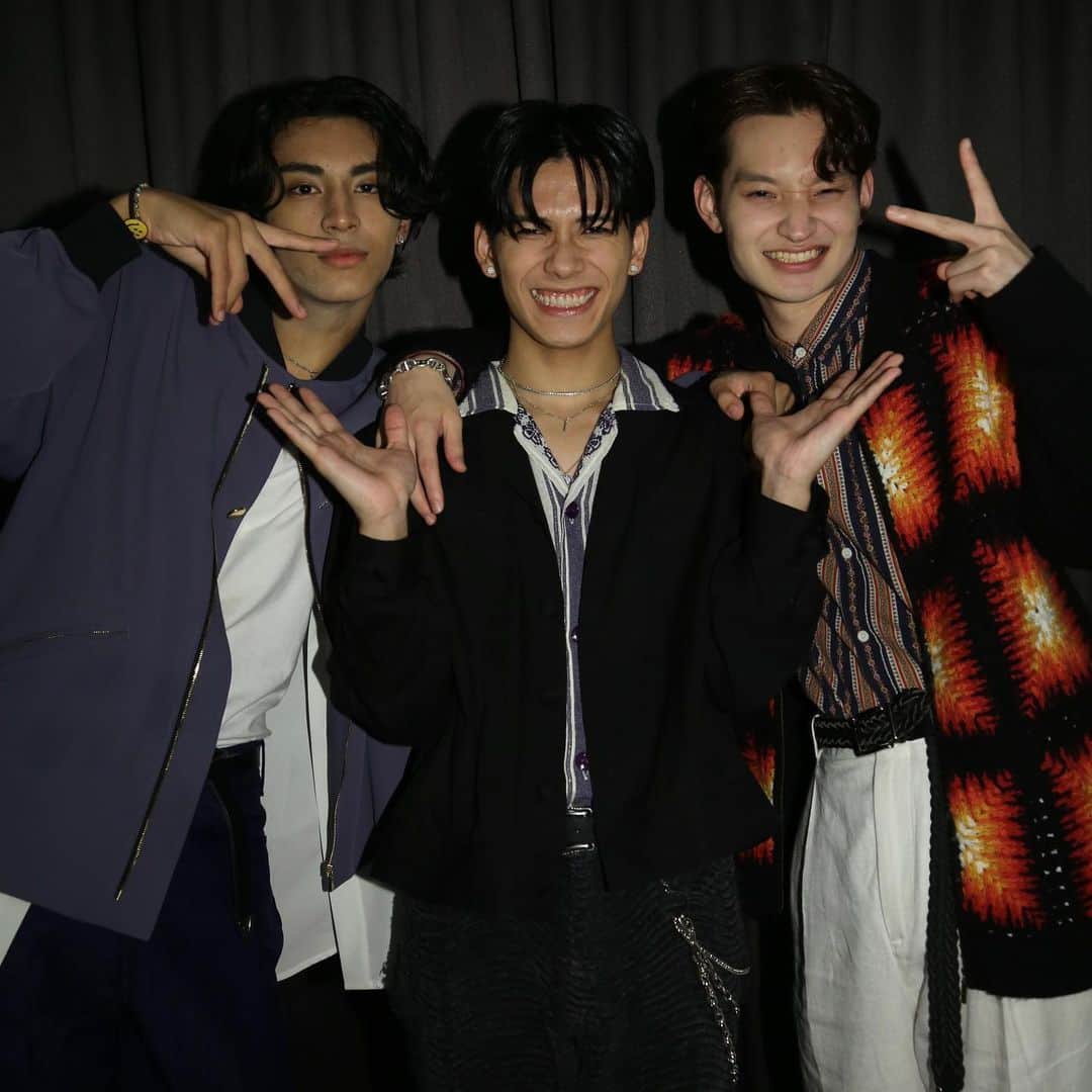 のインスタグラム：「#PCF_ForEVER_SpecialFanEventTH  BEHIND PHOTOS📸  #WEESA #KOKORO #REN #RYUSHIN #TSURUGI #RYOGA #JIMMY  #PSYCHICFEVER #ForEVER #ไซคิกฟีเวอร์」