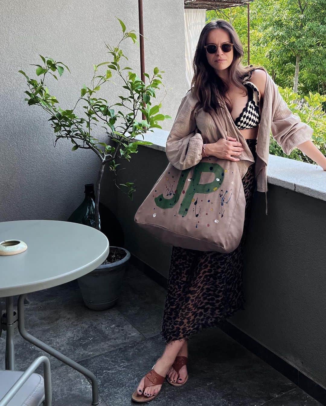 リュプカ・ゴイッチのインスタグラム：「🌿🤍」