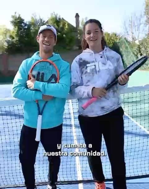 のインスタグラム：「@titaestable 🤜🤛 @dieschwartzman  te cuentan todo lo que tenés que saber de @slice_token 😎 Regístrate 👉 www.slicetoken.io , compra los tokens de tu deportista favorito 🚀 y comienza a disfrutar de su comunidad 🙌 #tenis #atp #atptour #wta #golf #pga #pgatourla #lpga #lpgatour #web3 #blockchain」