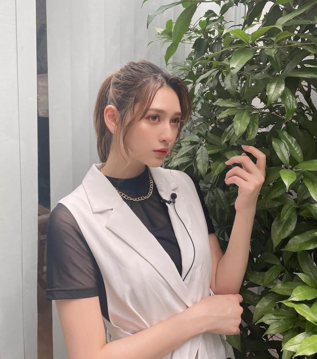 のインスタグラム：「おはよ🍀」