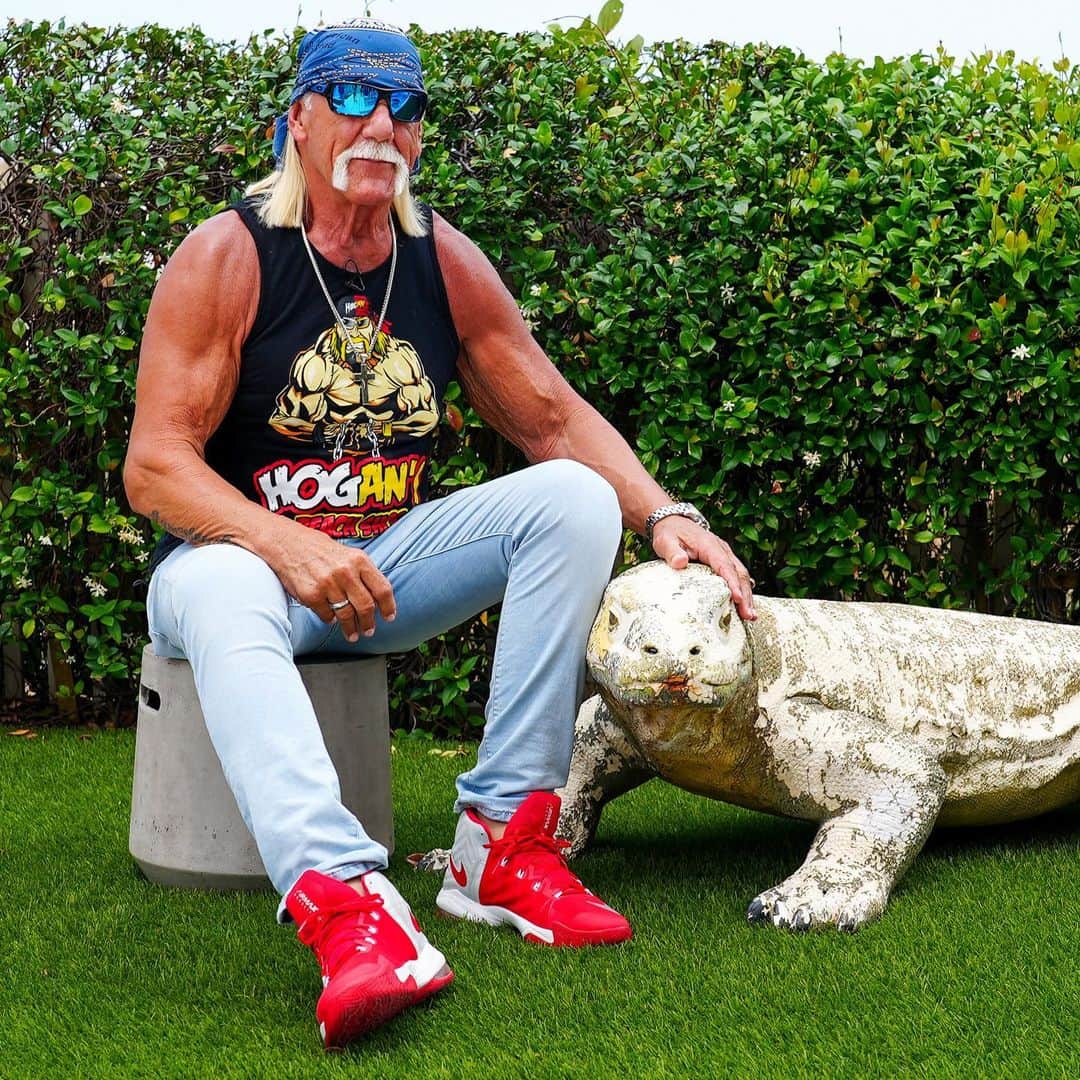 ハルク・ホーガンのインスタグラム：「Live well, brother!」