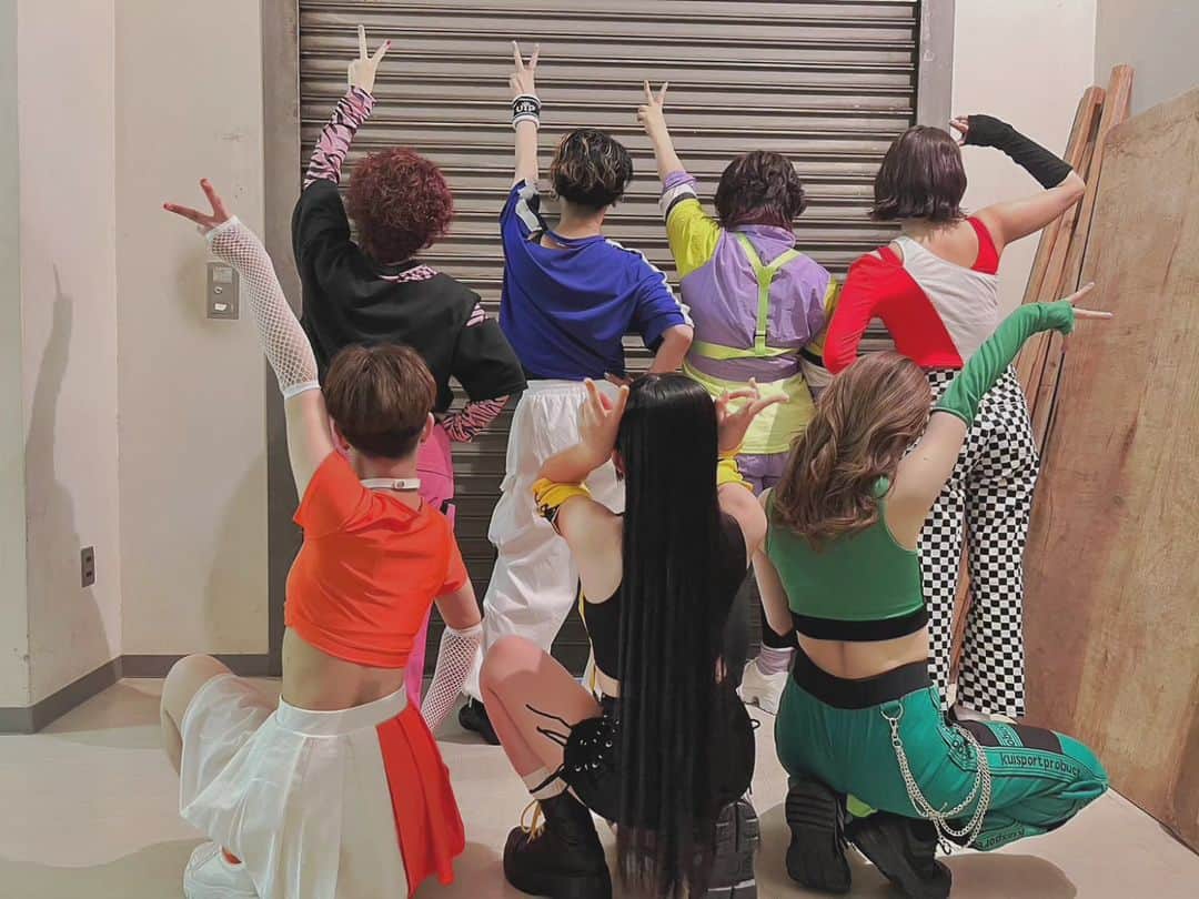 のインスタグラム：「#dance  #舞台⁡ ⁡衣装のアクキープレゼントでもらいました🫶 ⁡ ⁡皆の衣装の細部まできちんと表されててホントに⁡ ⁡すごい👏👏👏⁡ ⁡⁡ ⁡ #ともみさんの作る物が好き⁡ ⁡ #総じてともみさんの全てがスキ⁡ ⁡⁡ ⁡ #ダンス #hiphop #jazz # #発表会 #舞踊 #踊り」