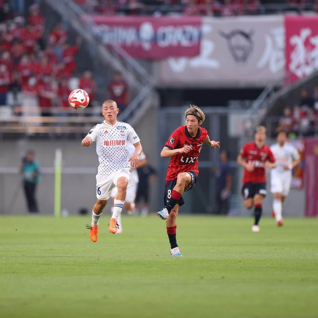 土居聖真のインスタグラム：「🦌🦌🦌💪 @kashima.antlers   #鹿島アントラーズ #ルヴァン杯 #プライムステージ進出 #応援ありがとうございました」