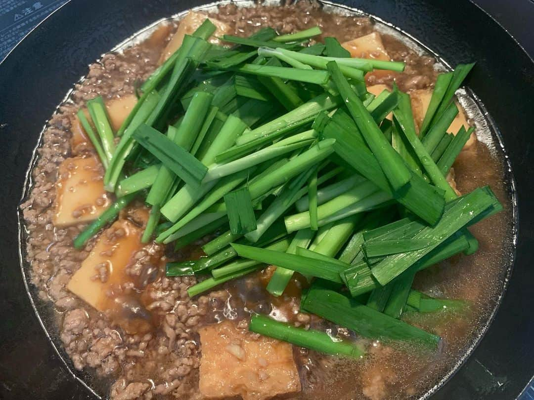 木曽大介さんのインスタグラム写真 - (木曽大介Instagram)「🧑‍🍳今日のお献立👨🏻‍🍳 🍚スーパー大麦入りのどか米 🥩厚揚げとニラそぼろのオイスターソース餡 🥬空心菜の塩ガーリック炒め 🥚塩昆布入り卵焼き」6月20日 9時58分 - kisotaro