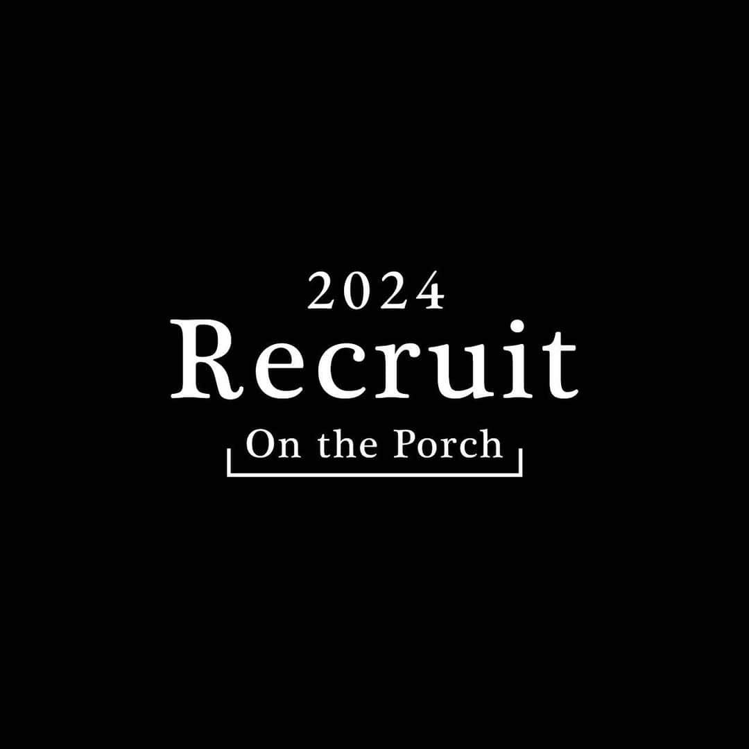 のインスタグラム：「. On the Porch 2024年度　新卒業生募集・会社説明会  あなたに選択肢がある どこで、だれと美容師をするか選べること 　 あなたの美容人生にあってよかったと思える環境を目指しています  是非会社説明会へご参加ください。  ◇対象者 2024年4月美容専門学校卒業予定、美容師免許取得予定者 会社説明会参加者  ◇会社説明会開催日時 7月21日（金曜日　10:00〜） ＊履歴書持参可  ◇会社説明会参加方法 ・お名前（フリガナ） ・学校名 を明記の上 On The Porchのinstagramアカウント@on_the_porch_ までDMにて参加の旨をお伝え下さい。  時間等の詳細を確認次第ご案内差し上げます。 また参加時間のご希望はお受けできません。 どうぞ宜しくお願い致します。  ◇新卒採用応募要項 ・履歴書（連絡先、instagramアカウント記載必須） ・全身写真  ◇新卒採用応募期間 ORIGIN WOOD事務所まで郵送、もしくは持参お願い致します。 ＊郵送は2023年8月1日書類必着 ※書類郵送先　 〒107-0062 東京都港区南青山３丁目14-27 IJK南青山れい　302号室  ◇選考方法 一次：書類選考 二次：面接 選考通過者にのみご連絡差し上げます。  ◇店舗住所 On The Porch 〒150-0001  東京都渋谷区神宮前４丁目１４−５ cabina表参道１F  #美容学生 #新卒採用」