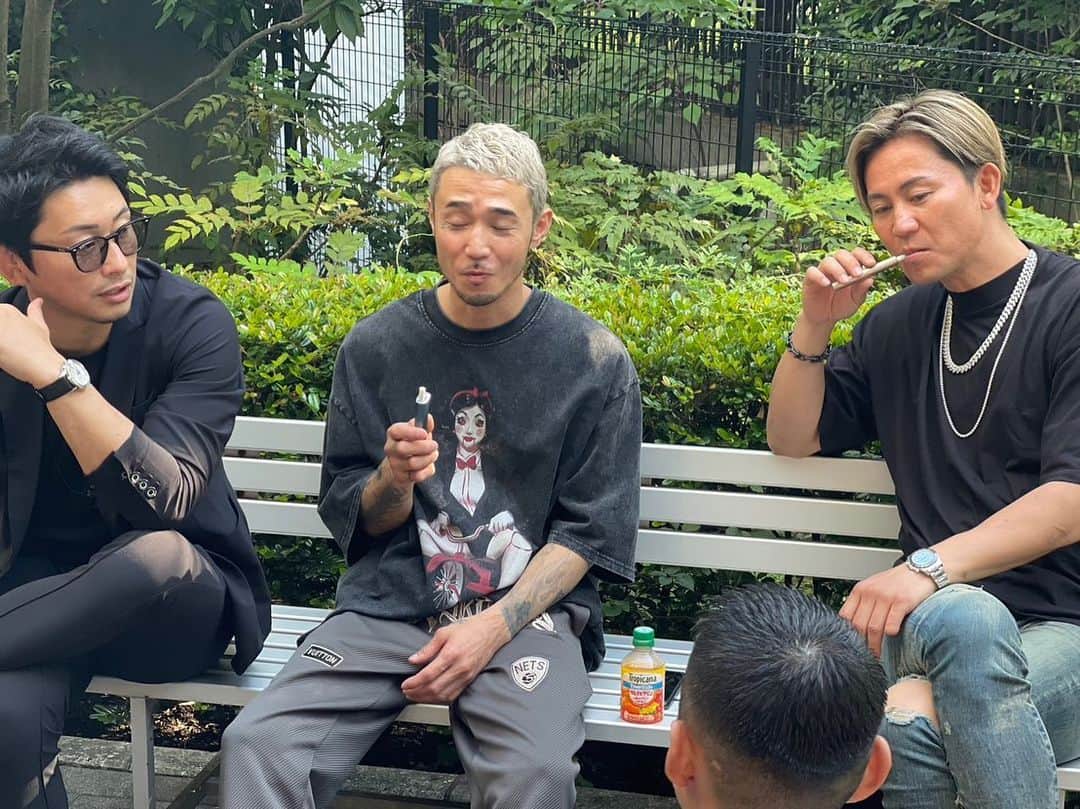 吉永啓之輔のインスタグラム：「アウトサイダーの出会った  仲間達  戦友」