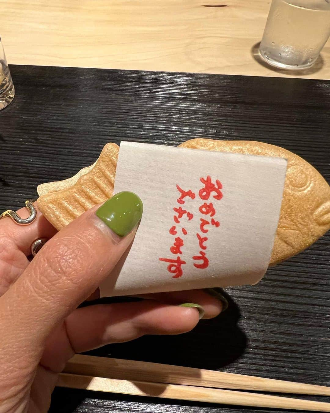 平アスカさんのインスタグラム写真 - (平アスカInstagram)「でーとこーで🤎🤎🎼🍣 レコード屋さんいったりミュージックカフェいってお洋服みてお鮨ディナー 千と千尋のいつも何度でも をALTEC A7できくのが今の楽しみ（旦那さんのチョイス） #code #coel #ootd #asuca_fashion」6月20日 12時10分 - asucataira