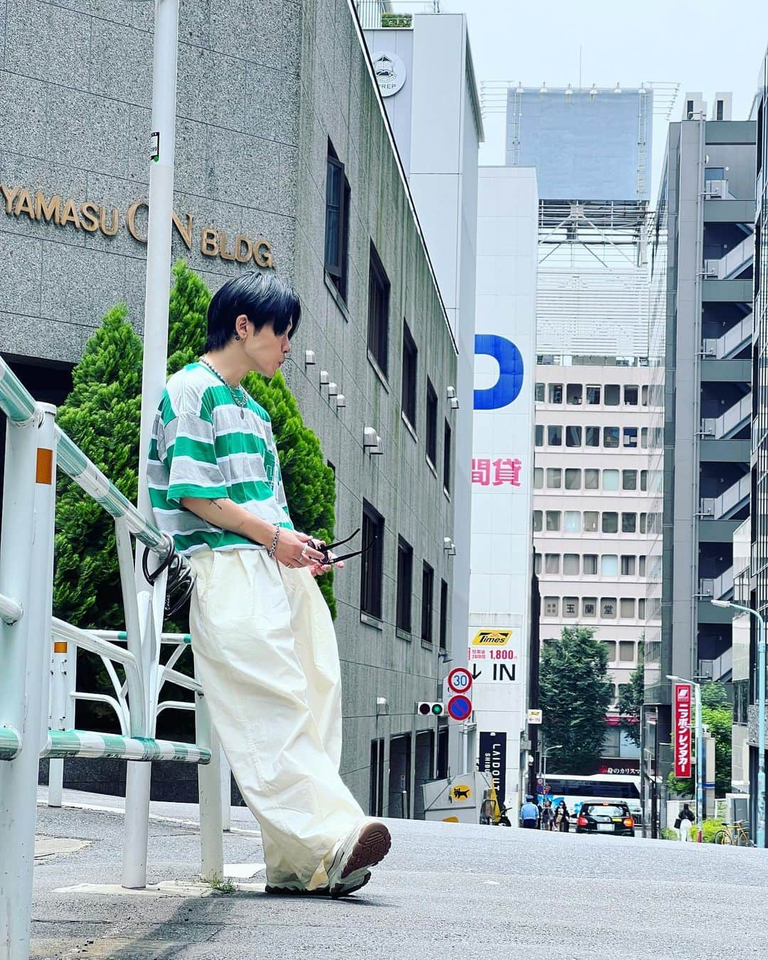 Show-heyさんのインスタグラム写真 - (Show-heyInstagram)「| 😎☀️  #libere#liberejapan #リベーレ#リベーレコーデ #どぎゃん」6月20日 12時31分 - showhey198366