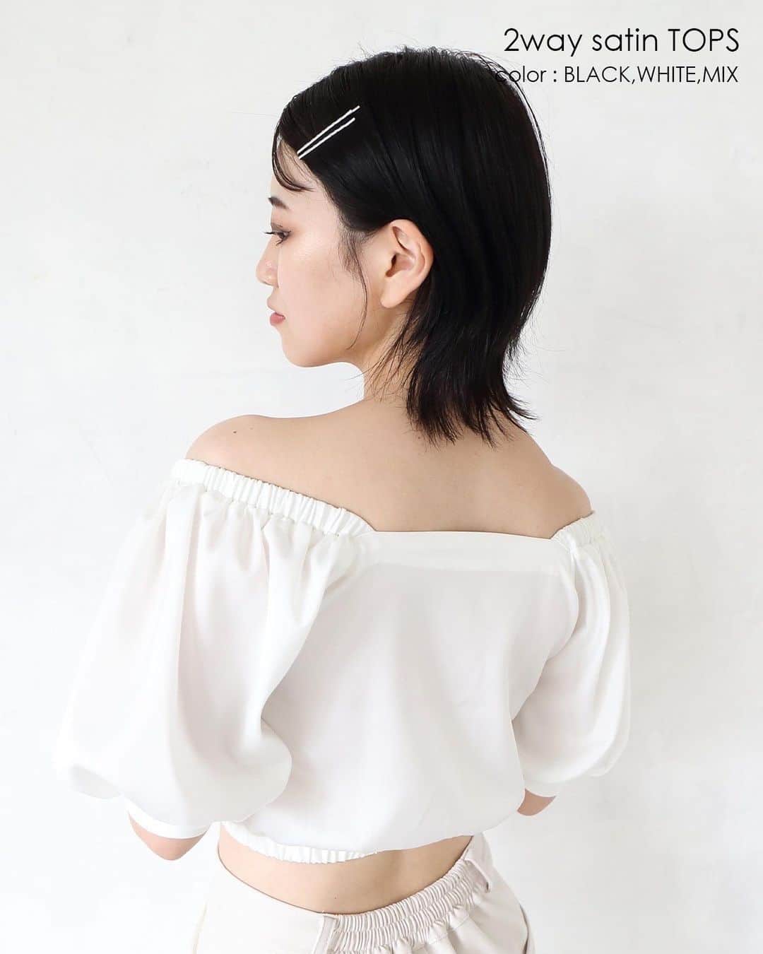 ENVYMのインスタグラム：「【𝙉𝙀𝙒 𝘼𝙍𝙍𝙄𝙑𝘼𝙇】 ⁡ ⁡ ▪︎2WAYサテンTOPS color / BLACK,WHITE,MIX ⁡ スクエアネックとオフショルと２WAYで使えるTOPS。 袖はボリュームのあるパフスリーブで立体感がとても可愛い1着。 肩部分、ウエストにはゴムが入っているのでメリハリがあり、着やせ効果もバッチリ◎ 無地は光沢のあるサテン、MIXはモノトーンな大花柄がリゾートムードを漂わせ夏らしいカラーになっています。 ⁡ ※6/23(金)発売 ⁡ ⁡ --------------------------------- ⁡ ENVYM WEBSTORE PRESALE start!! max50%OFF🉐 ⁡ プロフィールTOPのURLからチェックお願いします✅ ⁡ #envym #2023ss #summer」