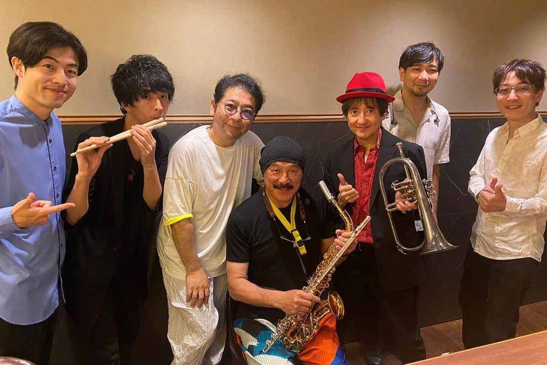 坂東慧さんのインスタグラム写真 - (坂東慧Instagram)「T-SQUARE 『VENTO DE FELICIDADE』リリース記念ライブ♪しあわせな時間でした✨お越し頂いた皆様・配信をご覧頂いた皆様、本当にありがとうございました✨ Photo by Takuo Sato」6月20日 14時11分 - bandohsatoshi