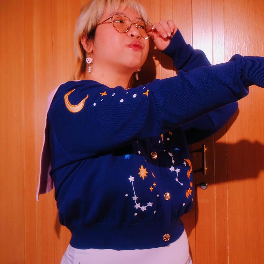 meyocoさんのインスタグラム写真 - (meyocoInstagram)「Don’t forget to preorder our Sky Sailor cardigan! ⚓️🌙 Link in bio ✨」6月21日 2時15分 - meyoco
