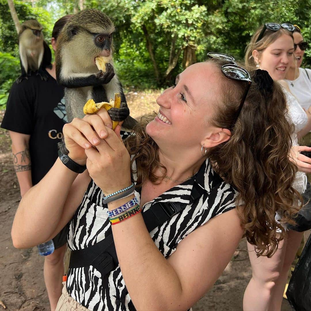 ハンナ・シューベルトのインスタグラム：「🐒🐒🐒」