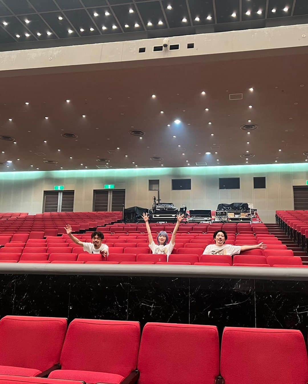 PORINさんのインスタグラム写真 - (PORINInstagram)「さよなら中野サンプラザ音楽祭 最後にここで特別な思い出がつくれてしあわせでした。  アイオライト動画とても沢山集まってるみたい！ありがとう☺️完成お楽しみに！  中野サンプラザは無くなっちゃうけど、思い出は永遠に♾  ありがとうございました。  #サンプラザ中野 #なんかちがう #呼び捨てにしてごめんなさい」6月20日 17時19分 - ppporin