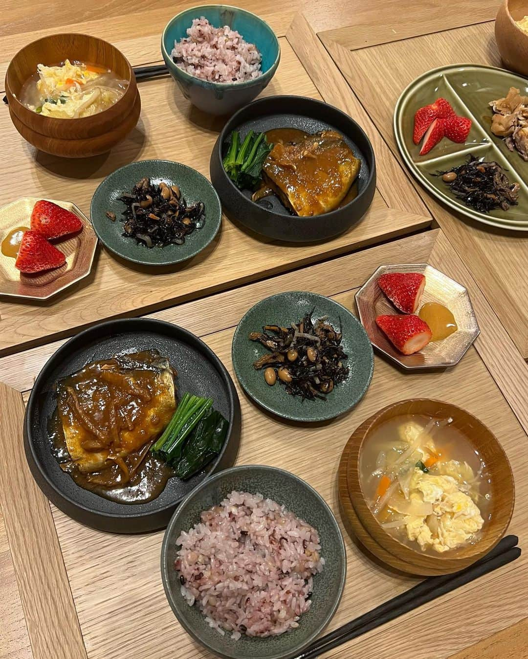 ソンイさんのインスタグラム写真 - (ソンイInstagram)「最近のお家ご飯まとめ👩🏻‍🍳🍚  もちろん毎日がこんな感じではなく、人様に見せられる献立の時だけ写真撮ってるってのが正直なところだけど🤫  しめじが多いのは、息子がマリオの映画を観て以来きのこが大好きになり🤣 毎日きのこが食べたいとリクエストされるから🍄笑  またYouTubeで料理レシピ動画撮るとしたらどの料理がいいかな？🤔❤️ 油淋鶏にしようかな？🇨🇳🥢  #ソンイ飯 #お家ご飯 #献立 #4歳ごはん」6月20日 17時33分 - sunwei1013