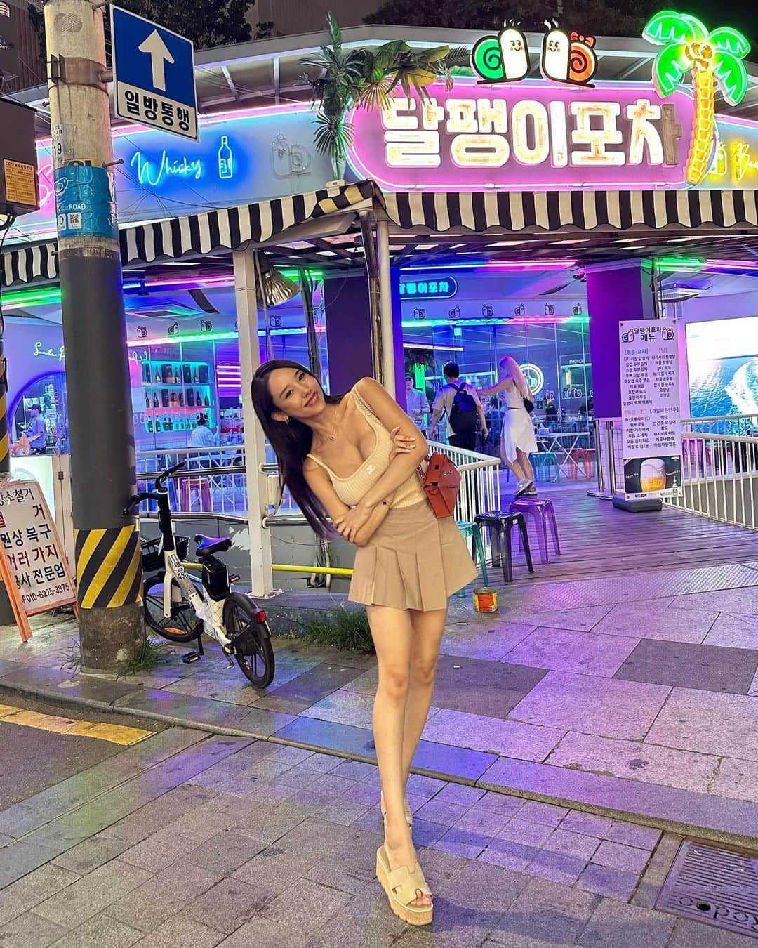 ヴァネッサみどりさんのインスタグラム写真 - (ヴァネッサみどりInstagram)「Finally ! I missed you Korea 🇰🇷❤️‍🔥  5年ぶりに大好きな韓国にきたょ🥹　 終於回來了！在首爾大吃大喝好好玩❤️‍🔥🥲」6月20日 17時36分 - midoritakechi