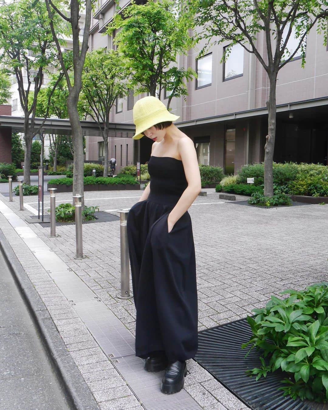 MIDWEST TOKYO WOMENのインスタグラム：「🍋 .*゜ @lamaisondelyllis  @etretokyo」