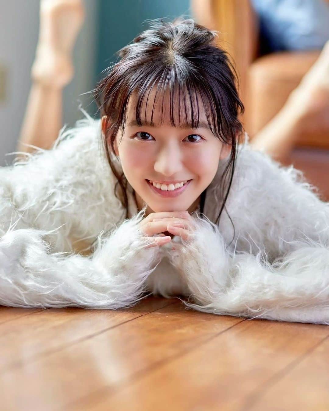 志田音々のインスタグラム：「ファンクラブ開設😆 みなさま☺︎ ついにっ志田音々のファンクラブを開設します✨ 嬉しいーー！  どきどきわくわく💭 楽しい場にするぞ〜☺️ 🔗URLは、ストーリーと志田音々Twitterにてご確認ください  ◉6月24日12時から受付開始🍀 ◉会員Noは先着順です🍀 ◉志田音々バースデーイベント開催決定🎂 7月17日@都内某所(その他詳細は後日お知らせ)  入会お待ちしております🌻 一緒に素敵な空間にしましょう☺︎」