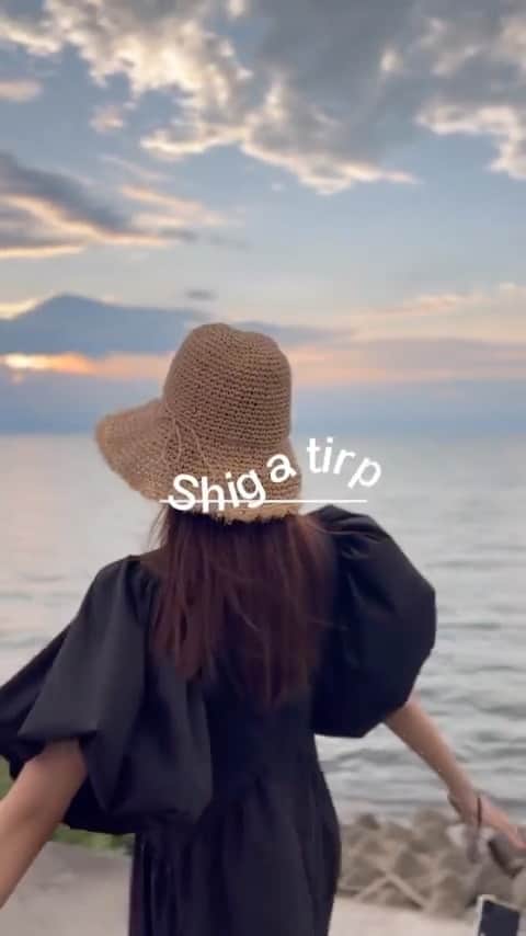 安田愛音のインスタグラム：「Shiga trip 💚  #滋賀旅行#滋賀観光 #琵琶湖#クラブハリエ近江八幡 #ワンピースコーデ#randeboo」
