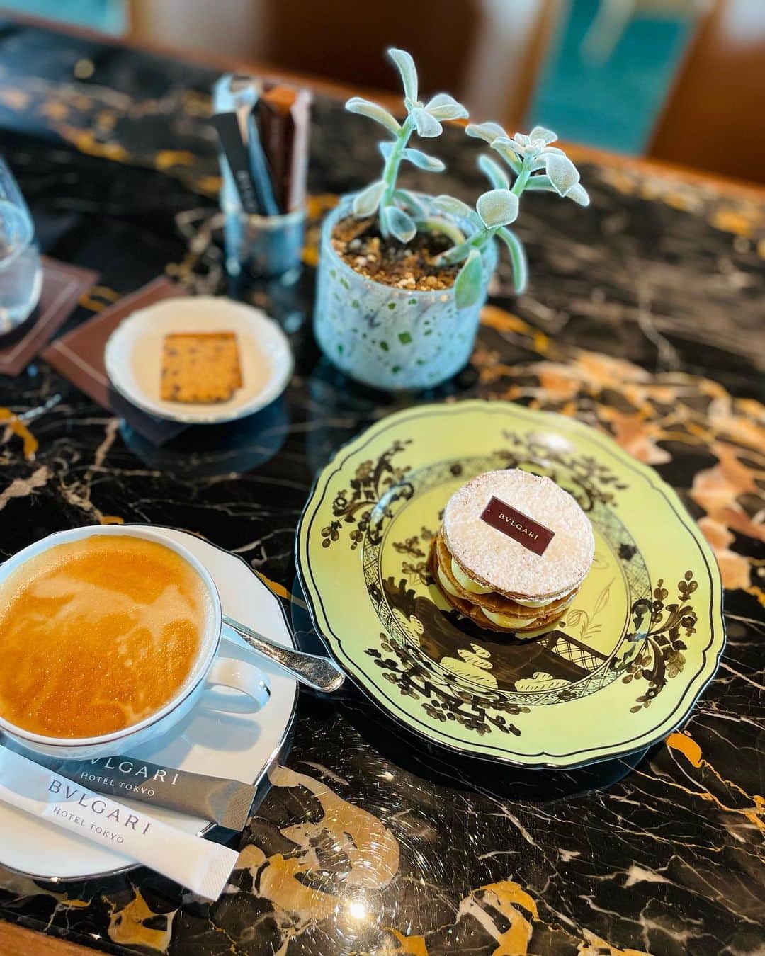大庭絃子のインスタグラム