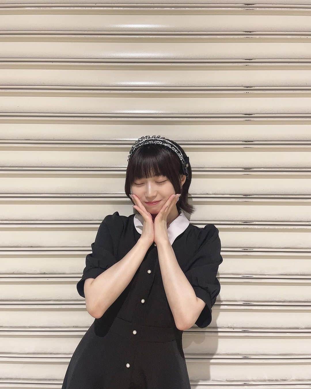 山田杏華のインスタグラム：「⁡ ⁡ お話し会1日目に着てた洋服！ ⁡」