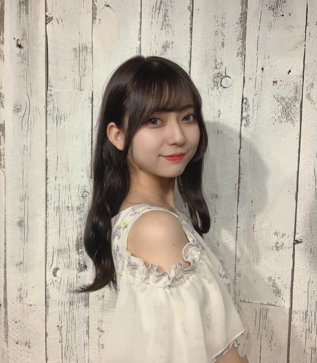 高村栞里のインスタグラム：「夏が来る〜🎐🩵🫧𓂃 𓈒𓏸🪽   #ワンピースコーデ  #オールナイトフジコ」