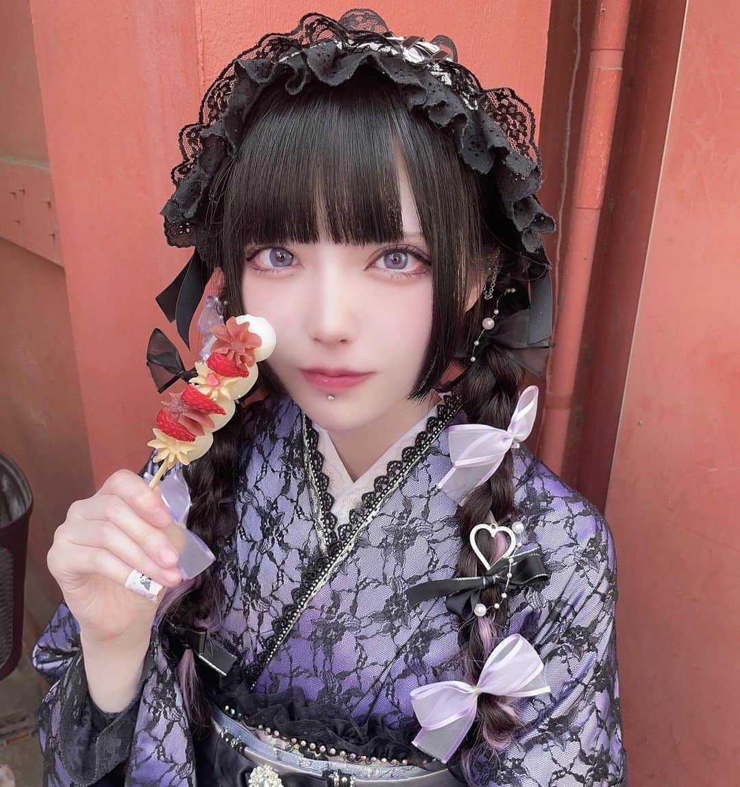 黒魅ららさんのインスタグラム写真 - (黒魅ららInstagram)「さわだ屋さんの着物超可愛い💭  #浅草 #着物 #地雷」6月20日 20時33分 - _ux_xuxoo