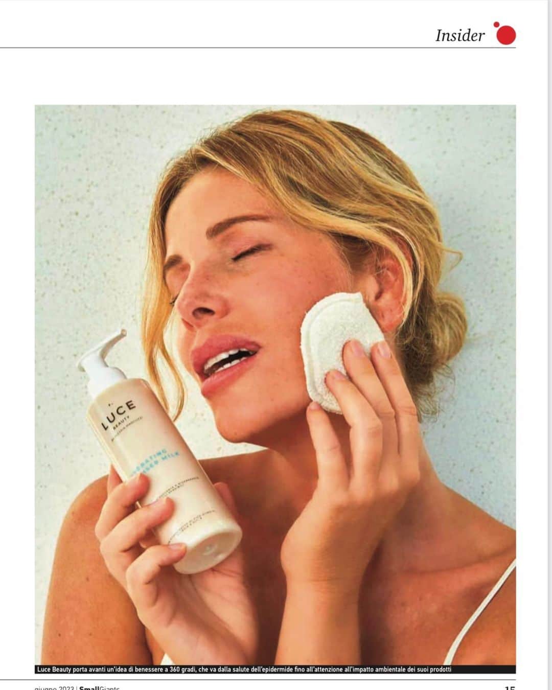 Alessia Marcuzziのインスタグラム：「Grazie @forbesitalia per questa bella intervista sulla mia linea di skincare Luce Beauty💚  Se vi va di leggerla, vi racconto come e perche’ ho deciso di realizzare prodotti naturali nel nostro paese, valorizzando il lavoro delle piccole imprese italiane💚 @lucebyalessiamarcuzzi  #iosonoluce」