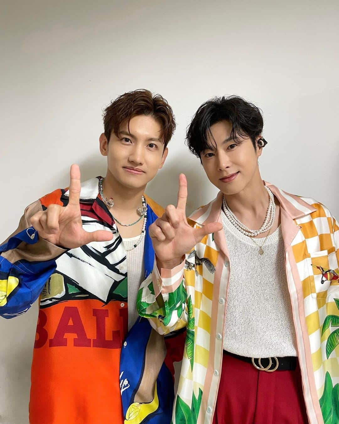 チャンミンのインスタグラム：「‘Lime&Lemon’  6月28日リリース！ たくさん聴いてくださいね♪  #東方神起#ライム&レモン#つまり#LL」