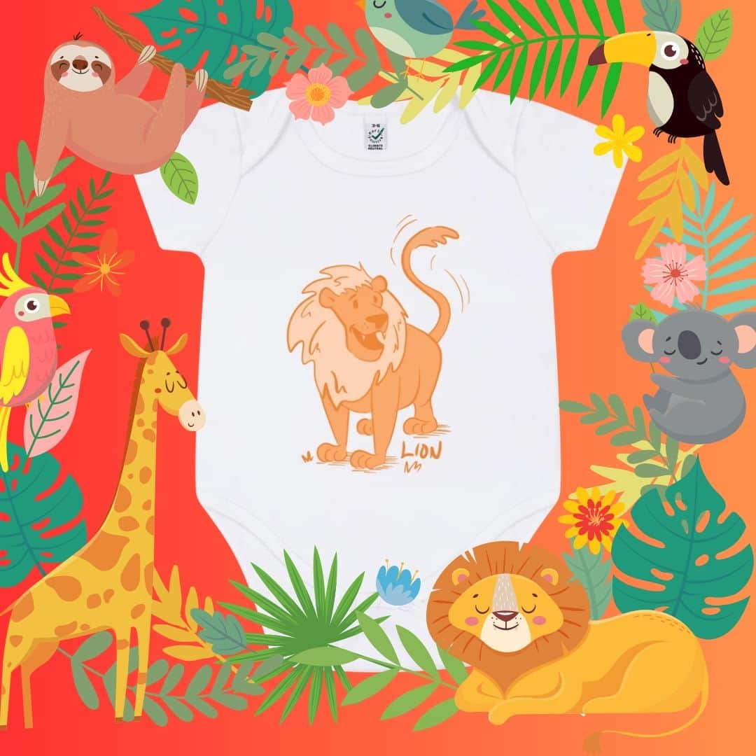 Kevin Richardson LionWhisperer さんのインスタグラム写真 - (Kevin Richardson LionWhisperer Instagram)「New Merchandise Alert! While we can’t share photos of Kevin wearing one, we now have BABYGROWS!! And not only babygrows, but we also hav Le women’s sleeveless tees and some other surprises. If you haven’t had a peek through our shop in a while, feel free to take a look, and let us know if there’s something we’re missing! (The link is clickable in our bio) 🦁🦁🦁  . . . #lionlover #babylionking #bigcatlover」6月20日 21時39分 - lionwhisperersa