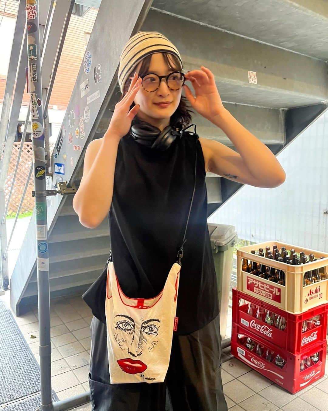 佐藤 渚のインスタグラム：「夏っぽい天気になって来たね！　  #パーマ #コーデ　#古着コーデ  #大人カジュアル」
