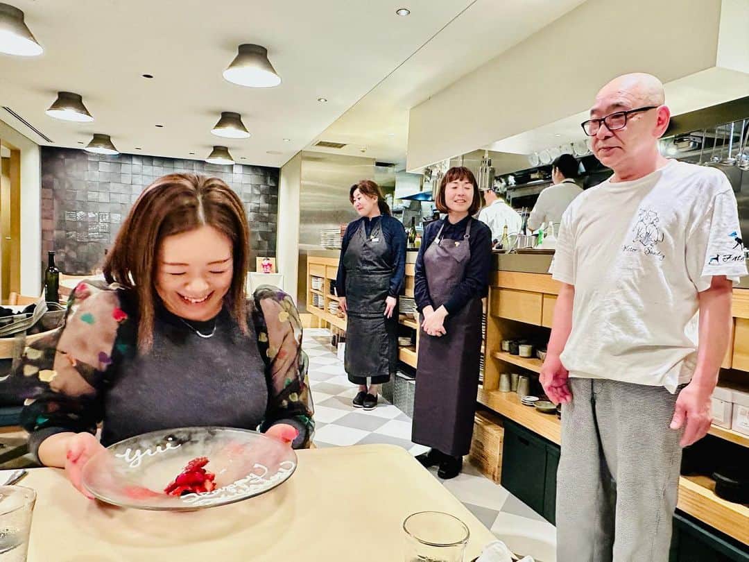 川原由維のグルメインスタ