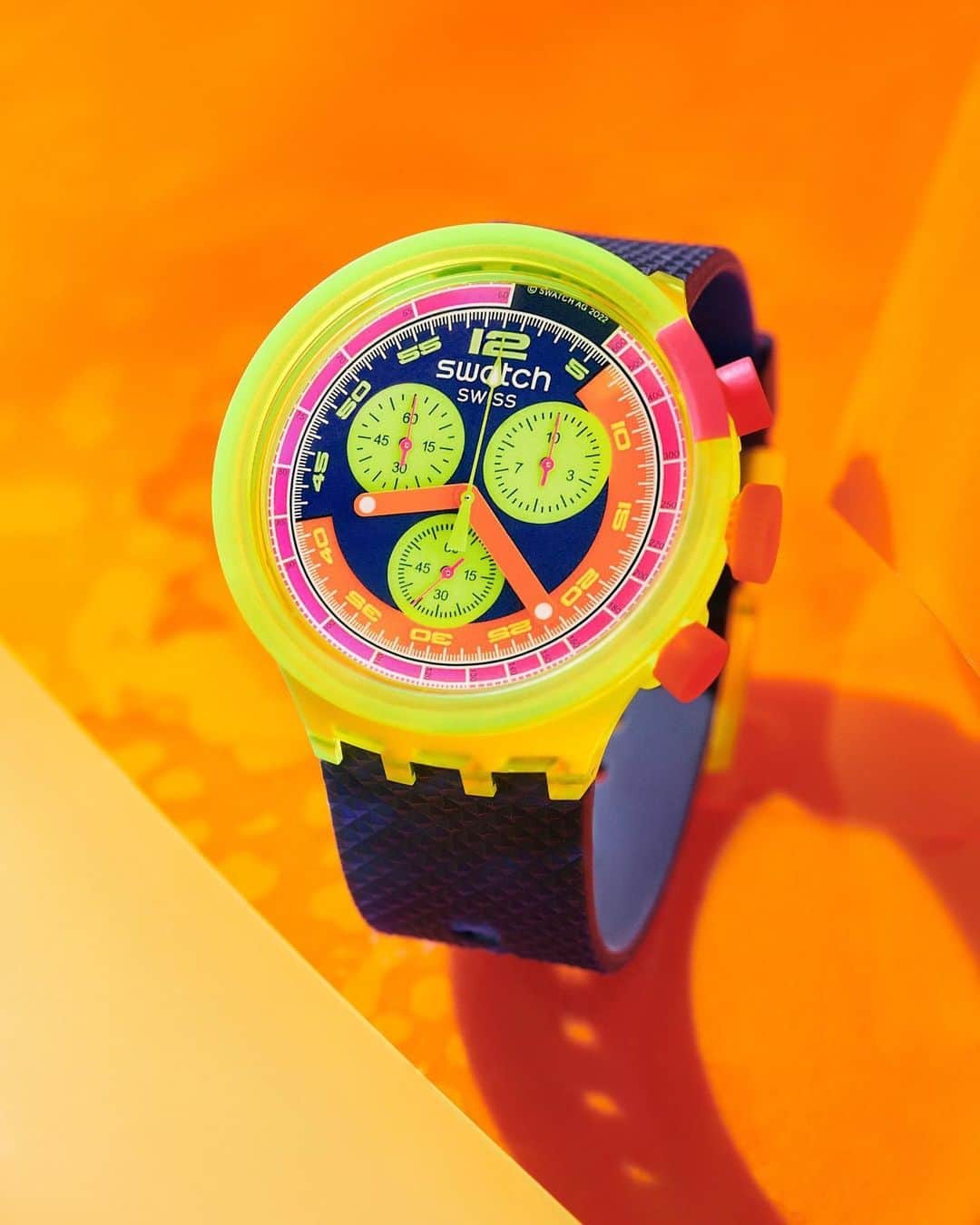 Swatchのインスタグラム：「Life is too short for dull colors 😎 #SwatchNEON」
