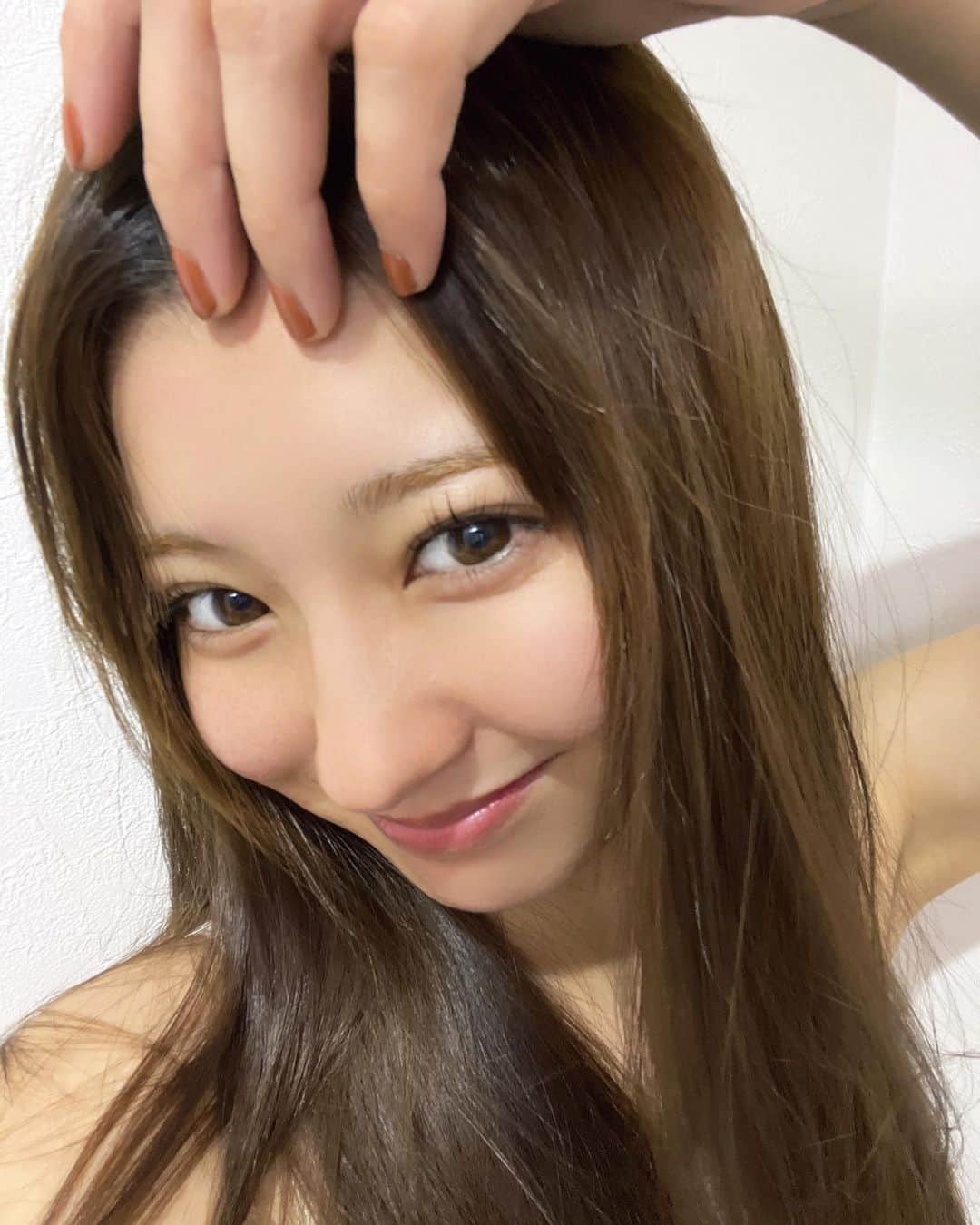神﨑沙穏さんのインスタグラム写真 - (神﨑沙穏Instagram)「久々に前髪分けてみた𓂃𓈒𓏸︎︎︎︎ 🪿」6月20日 22時05分 - i_am_saon