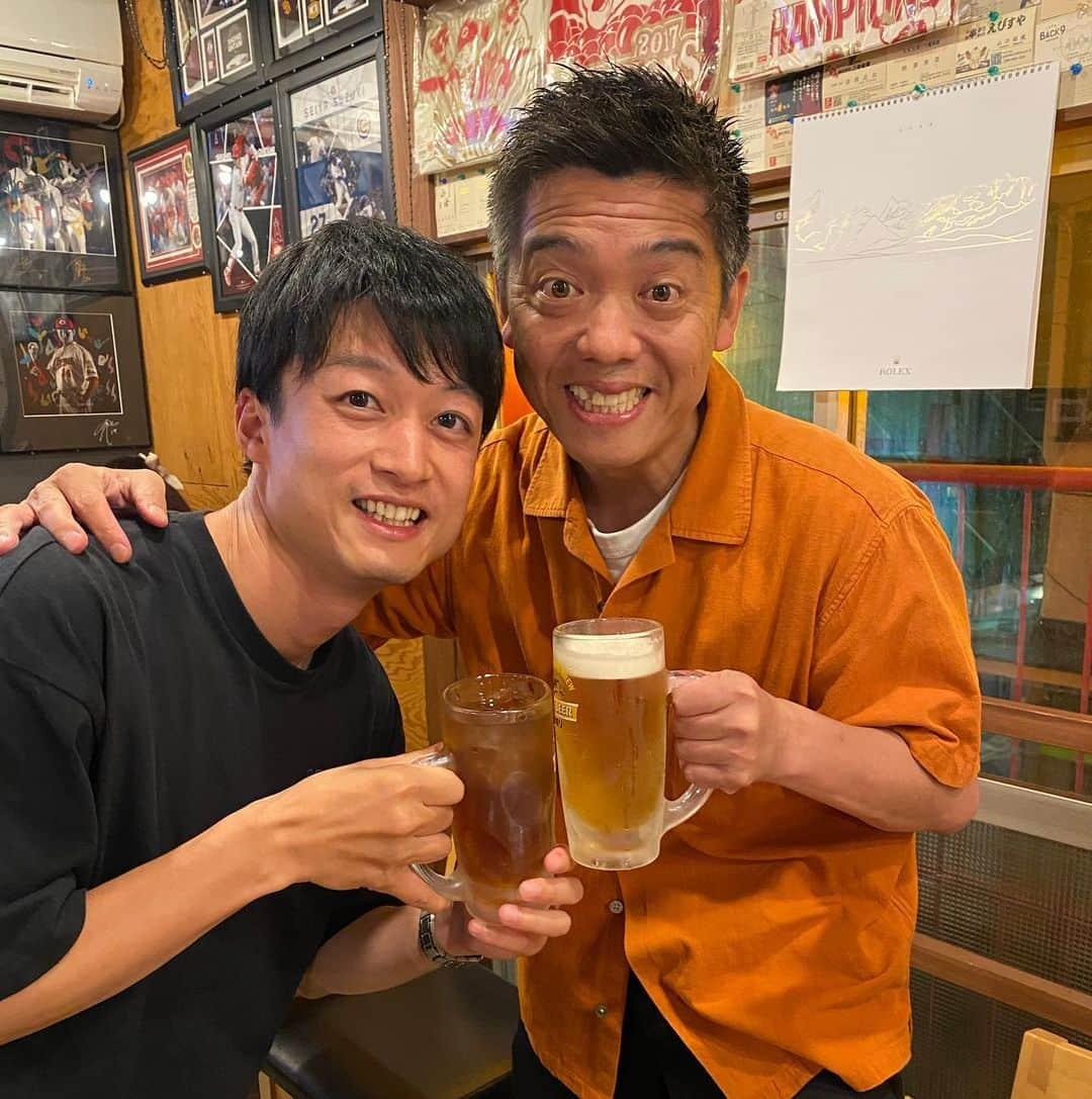 ゴッホ向井ブルーのインスタグラム：「かみじょうさんとお久しぶりにーー⚾️🍺」