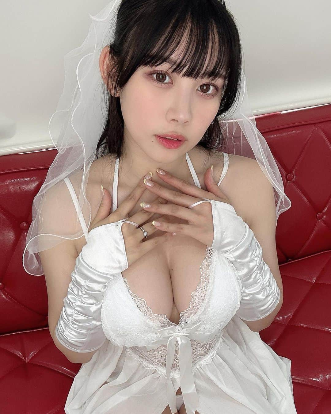 篠見星奈さんのインスタグラム写真 - (篠見星奈Instagram)「. June bride🪽💍 . #junebride #wedding #gravure #グラビア #篠見星奈」6月20日 23時03分 - shinomi_seina