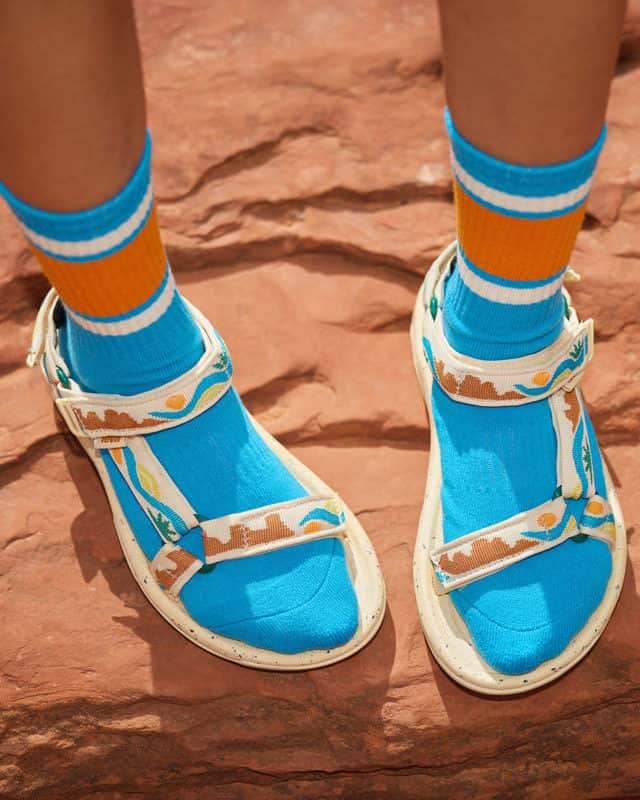 Tevaさんのインスタグラム写真 - (TevaInstagram)「Keeping rivers wild so your adventures can stay wild. Have you checked out Teva x Parks Project collab yet?」6月20日 23時01分 - teva