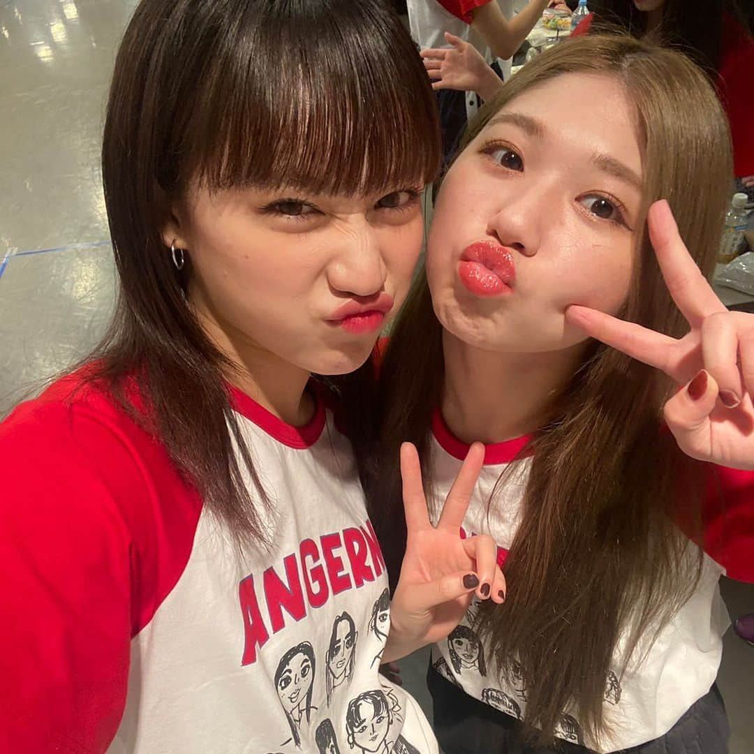 ANGERMEさんのインスタグラム写真 - (ANGERMEInstagram)「. #佐々木莉佳子　です☺︎  ついに明日になりました！ たけさんのラストライブ みなさん準備できてますかっ？🔥  私達はできてます！！  愛で溢れる時間に たっぷり浸って下さい☺️  楽しみましょう〜♪  たけさん愛してるぜ🫶🏻⚡️🫶🏻⚡️  #アンジュルム #angerme #helloproject #ハロプロ #佐々木莉佳子 #アンジュ横アリ0621」6月20日 23時04分 - angerme_official