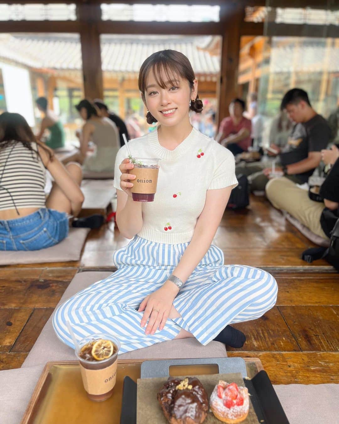池田裕子さんのインスタグラム写真 - (池田裕子Instagram)「ソウルには素敵なカフェがいっぱい！  安国にある【cafe onion】 SNSでチェックしてて行ってみたかった人気カフェ。  韓屋をリノベーションして作られたお店が雰囲気あってめちゃくちゃ素敵！  とても暑かったのでゆっくり休憩できました💖  행복했어요！」6月21日 9時26分 - kurimushiyoukan