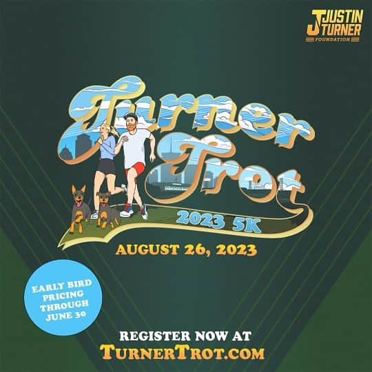 ジャスティン・ターナーのインスタグラム：「🚨BREAKING🚨   3rd Annual Turner Trot 5K is coming to Boston!   Register now: link in bio or visit Turnertrot.com In-person & virtual options.   Hopefully I will see you all at the finish line!!!」