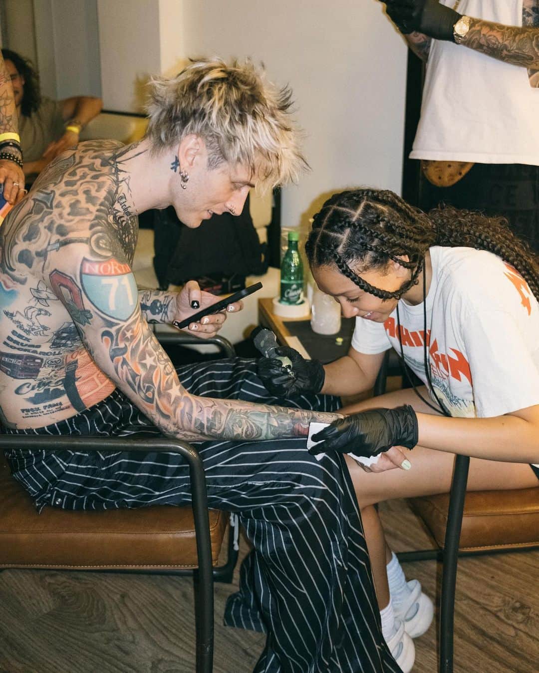 Young Gunnerのインスタグラム：「my daughter said summer vacation, we ended up at hellfest」