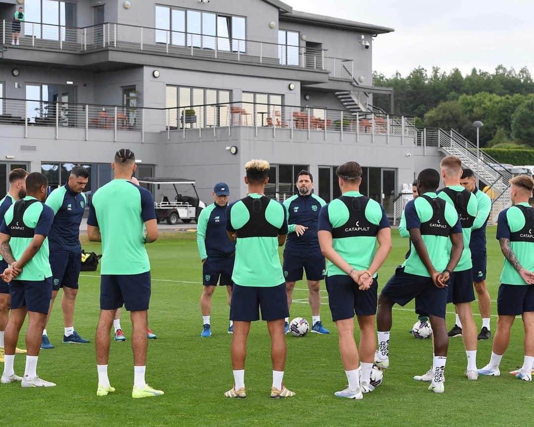 カラム・ロビンソンさんのインスタグラム写真 - (カラム・ロビンソンInstagram)「Feels good to be back 🙌🏽💙 #CityAsOne」6月21日 2時44分 - callumrobinson7