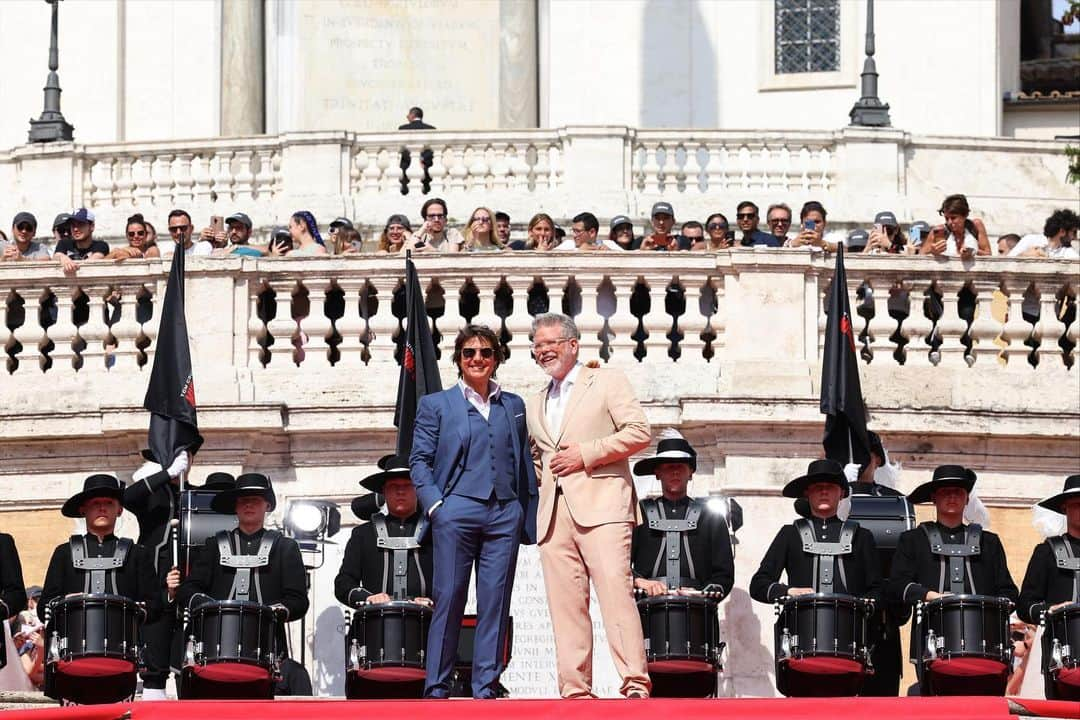 トム・クルーズさんのインスタグラム写真 - (トム・クルーズInstagram)「Alla prossima Roma. Thank you to the people and city of Rome for making last night’s #MissionImpossible world premiere unforgettable.」6月21日 2時51分 - tomcruise