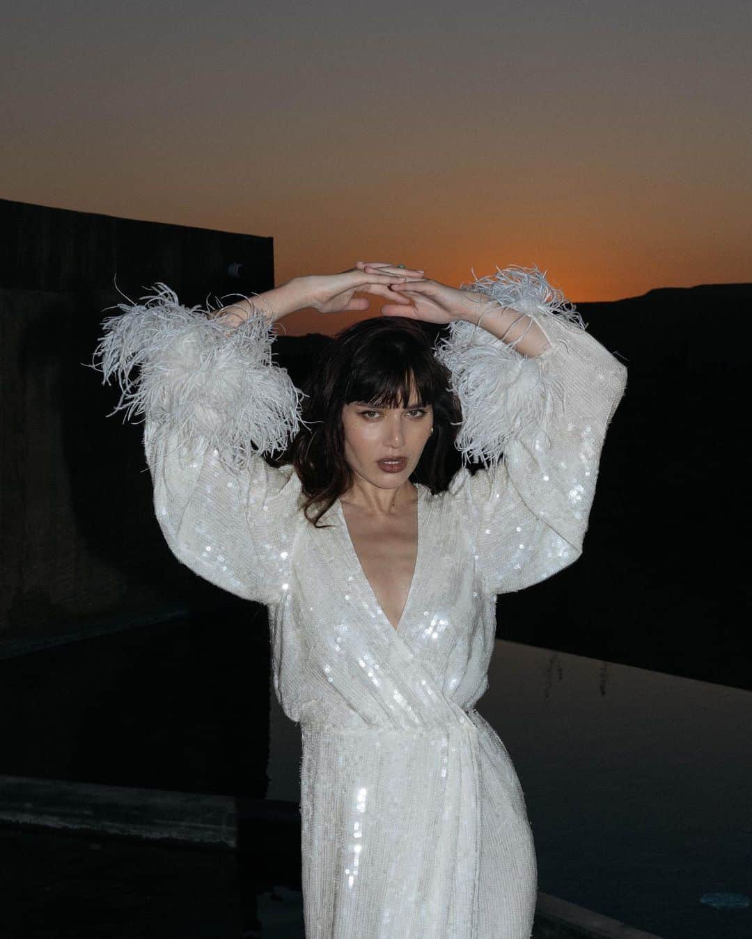 ナタリー・スアレスのインスタグラム：「Mexico. It was perfect. 🕊️」