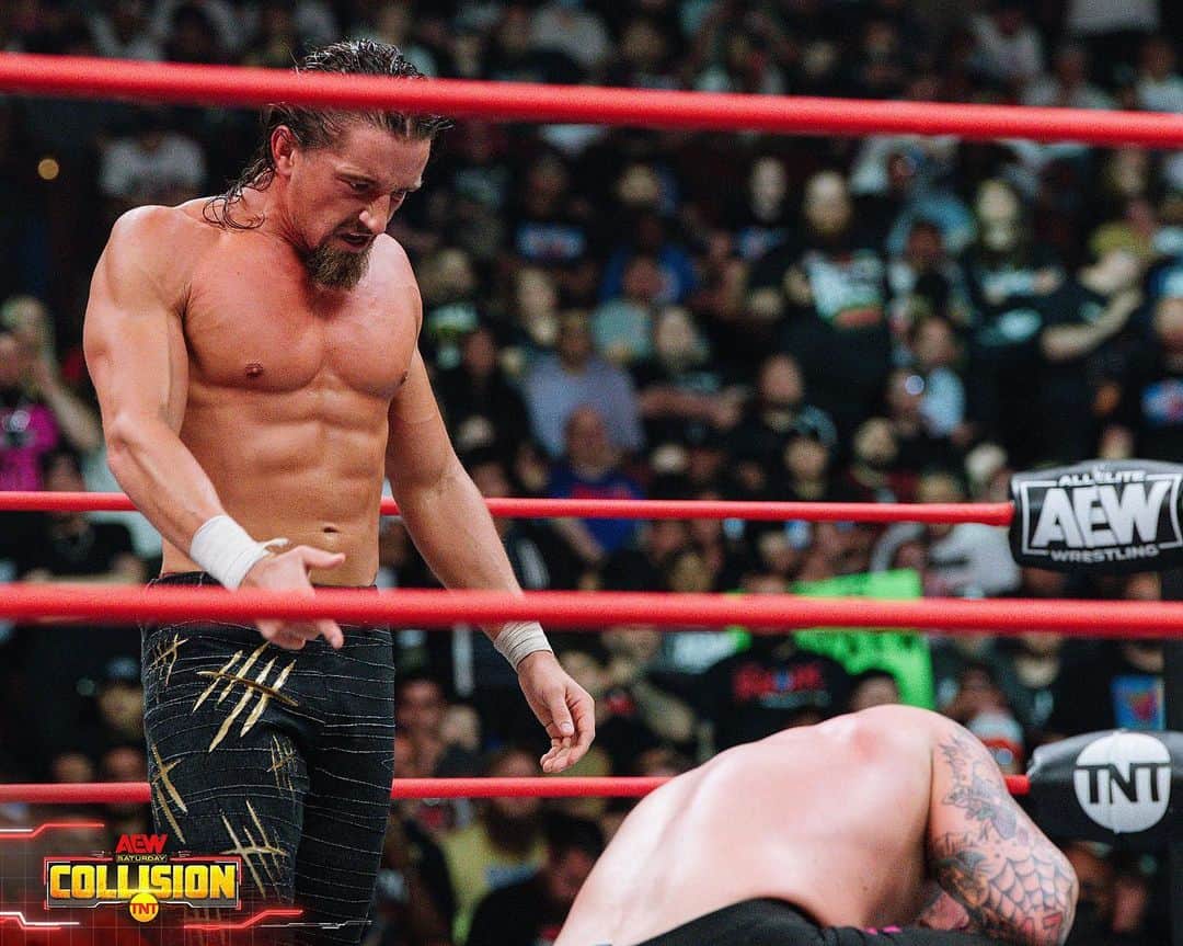 ジェイ・ホワイトのインスタグラム：「Best? - #AEWCollision」