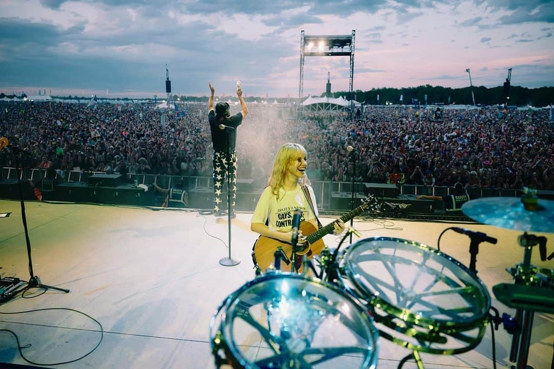 Paramoreさんのインスタグラム写真 - (ParamoreInstagram)「@Bonnaroo, 2023.  📸: @zacharygray」6月21日 4時52分 - paramore