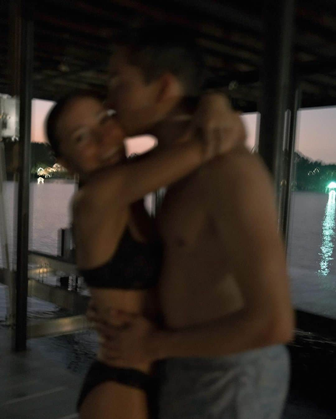 Brooklyn and Baileyさんのインスタグラム写真 - (Brooklyn and BaileyInstagram)「Night swimming: a series」6月21日 4時57分 - brooklynandbailey