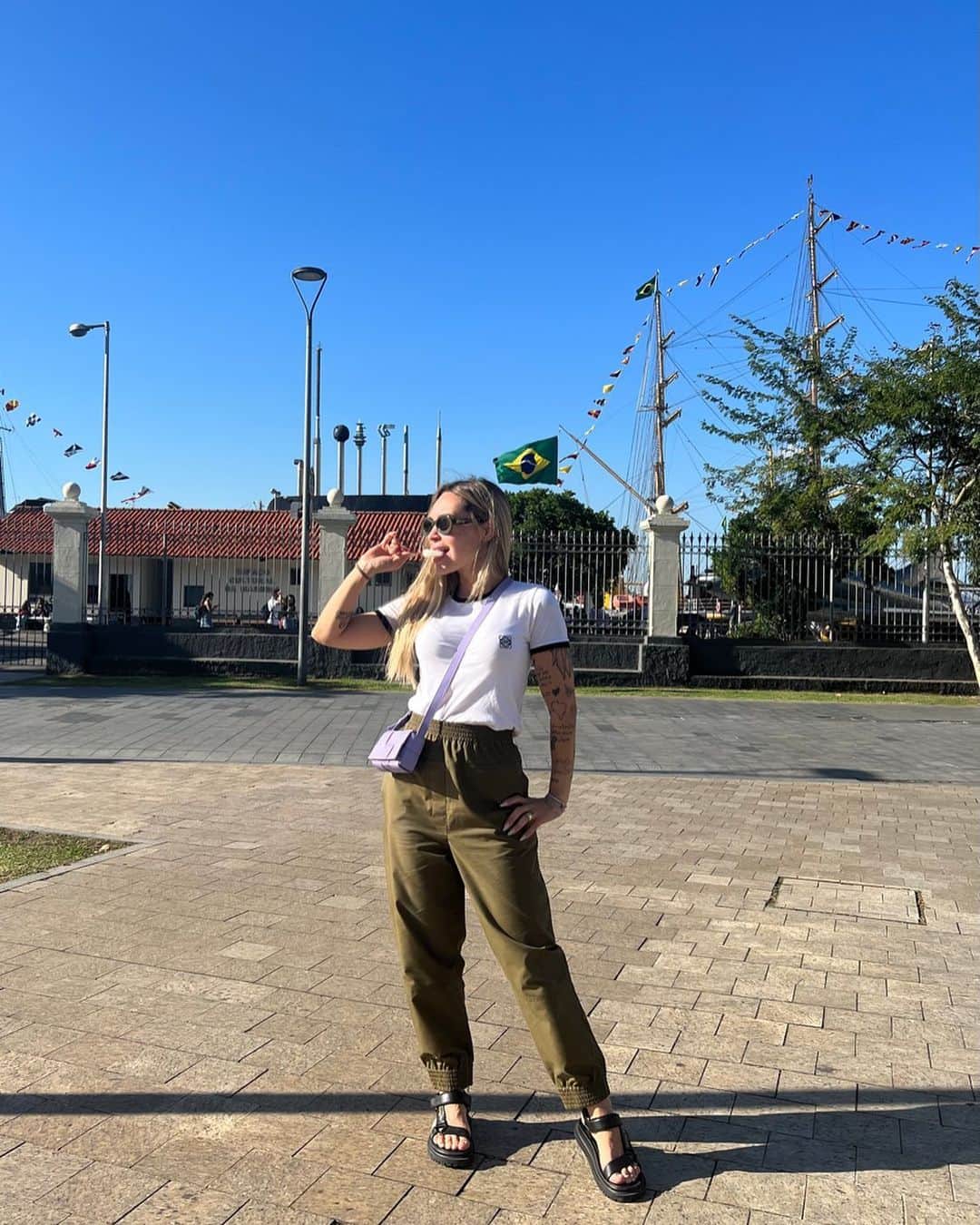 アンネ・コウチーニョのインスタグラム：「🇧🇷」
